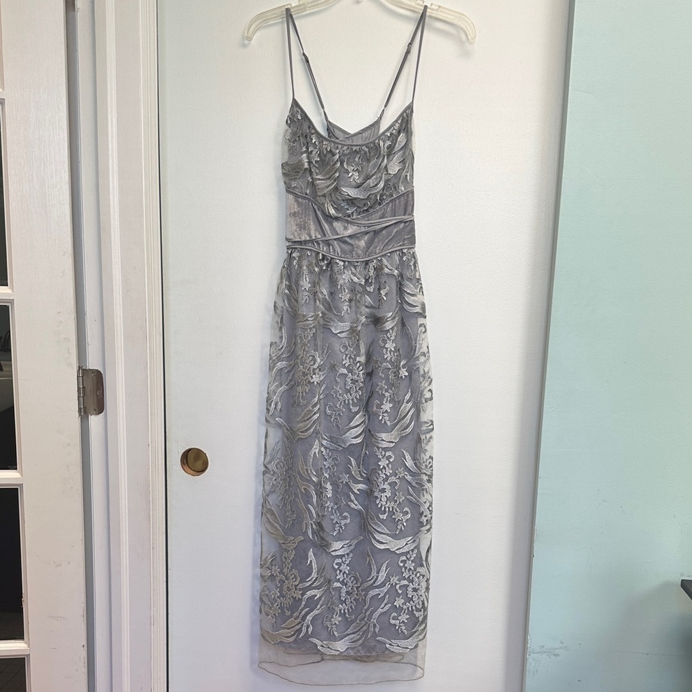 Max Studio Gray Floral Lace Midi Dress